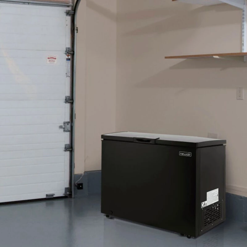NEW AIR 6.7 Cu Ft. Compact Chest Freezer 7 NEW AIR 6.7 Cu Ft. Compact Chest Freezer - Image 7